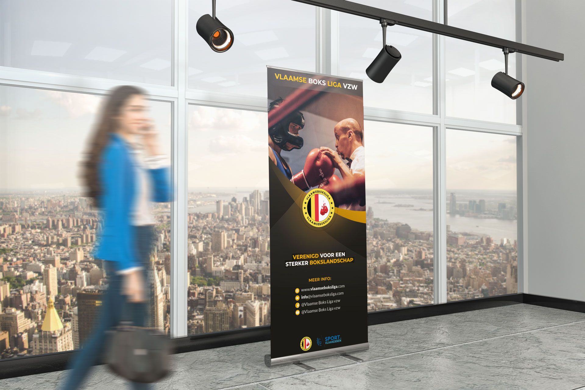 Roll-up-banner-mockup2